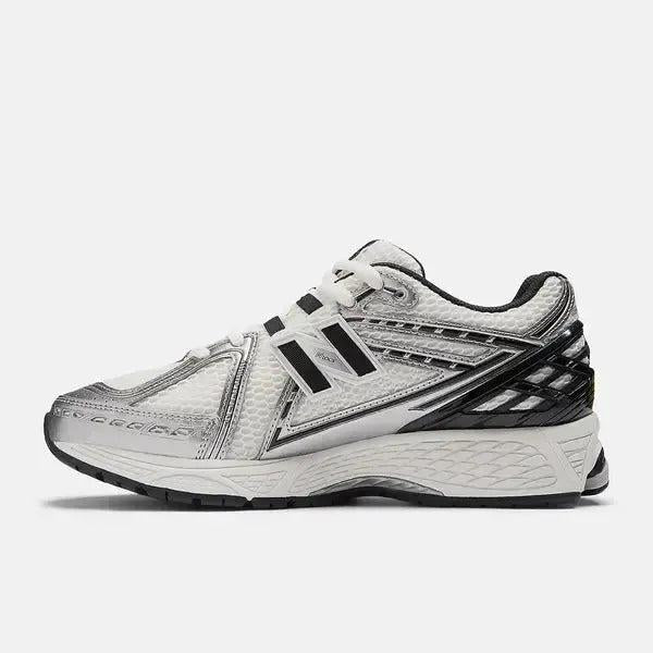 New Balance 1906R M1906RER Silver Metallic - Black - Sea Salt
