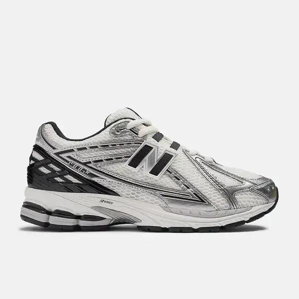 New Balance 1906R M1906RER Silver Metallic - Black - Sea Salt