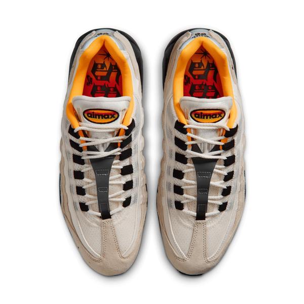 Nike SB "Club 58" FC Pack Air Max 95 Sail - Black - Laser Orange