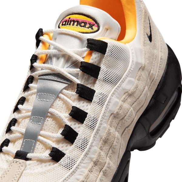 Nike SB "Club 58" FC Pack Air Max 95 Sail - Black - Laser Orange