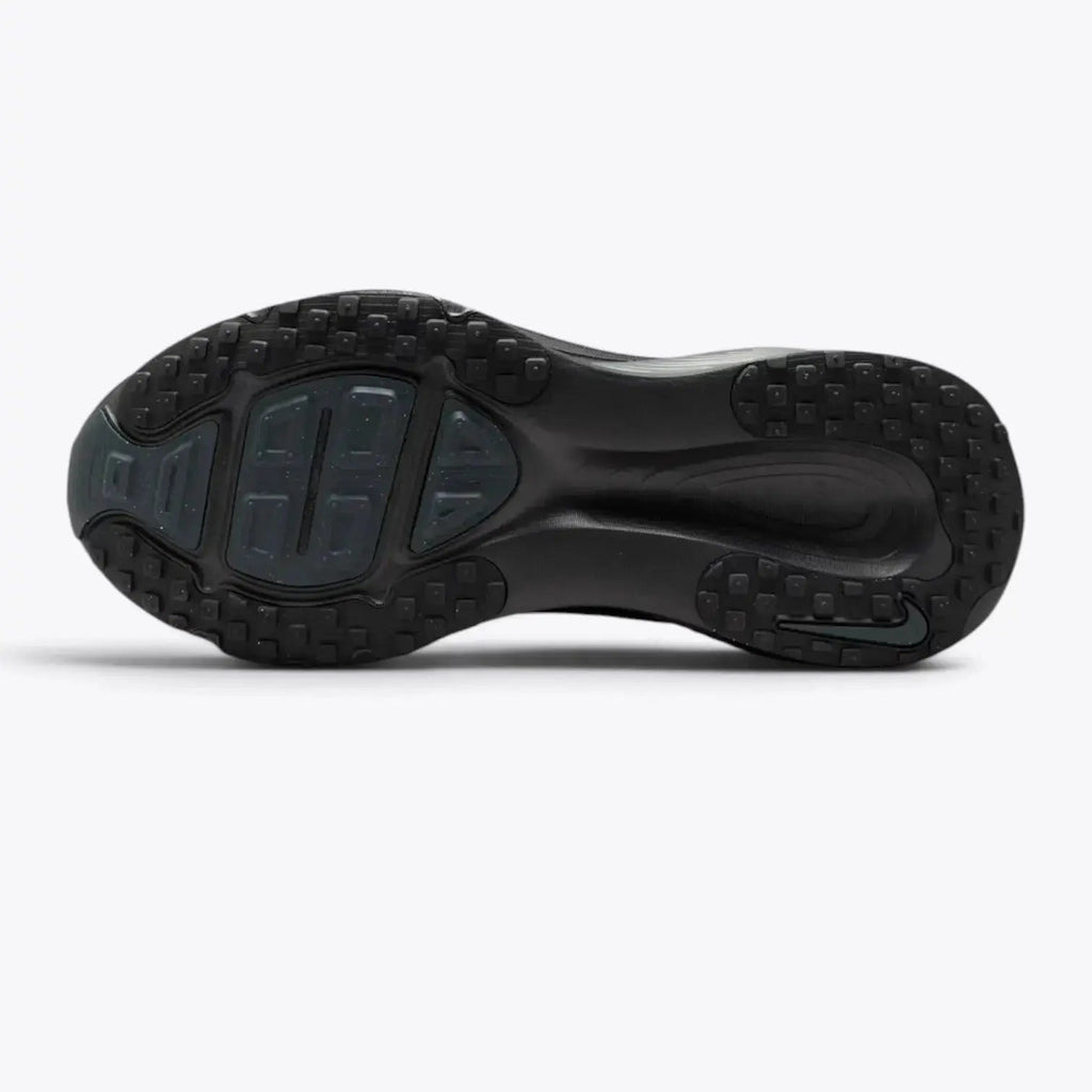 Nike Vomero 18 Triple Black