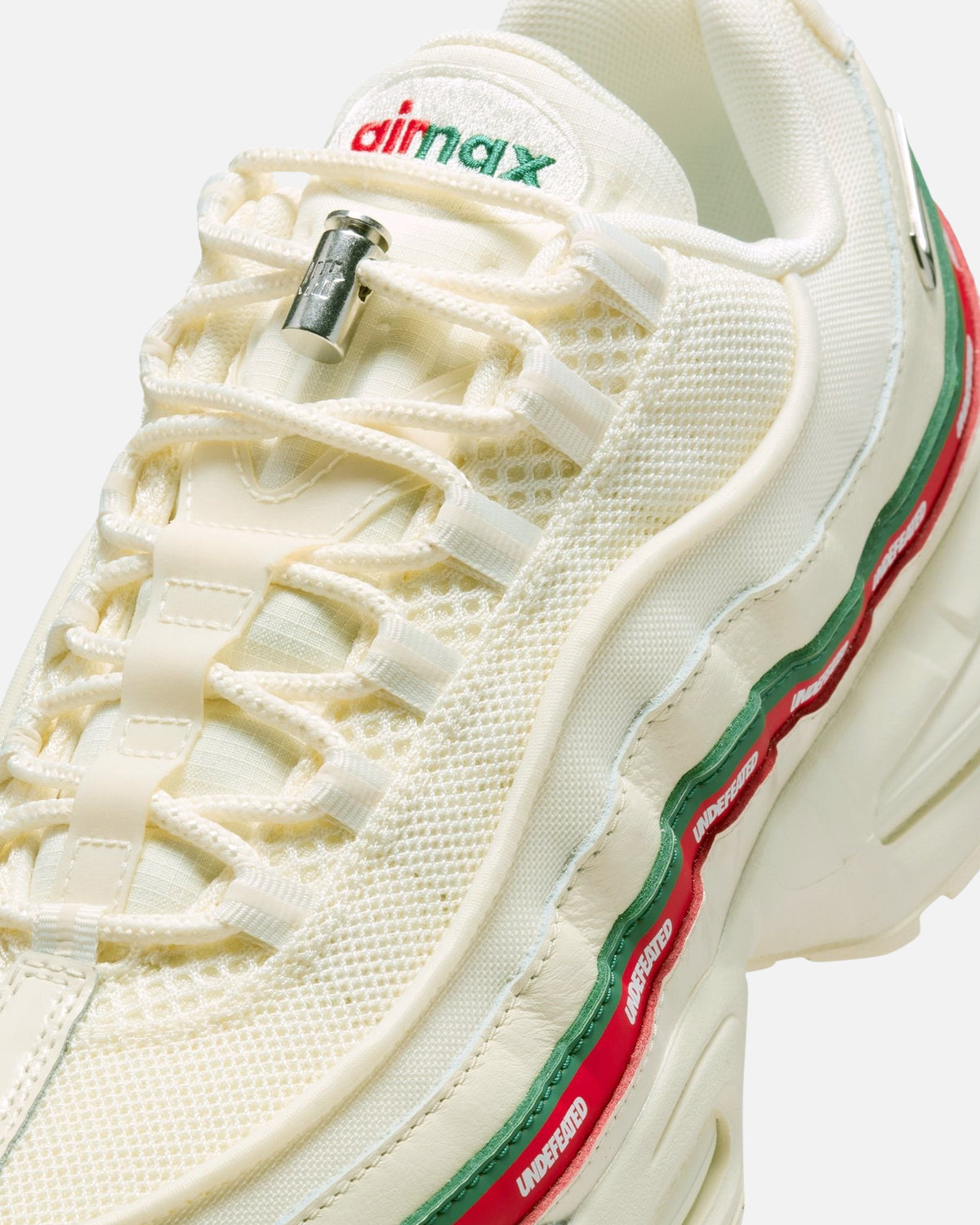 UNDEFEATED X NIKE AIR MAX 95 SP - SAIL/ METALLICSILVER
