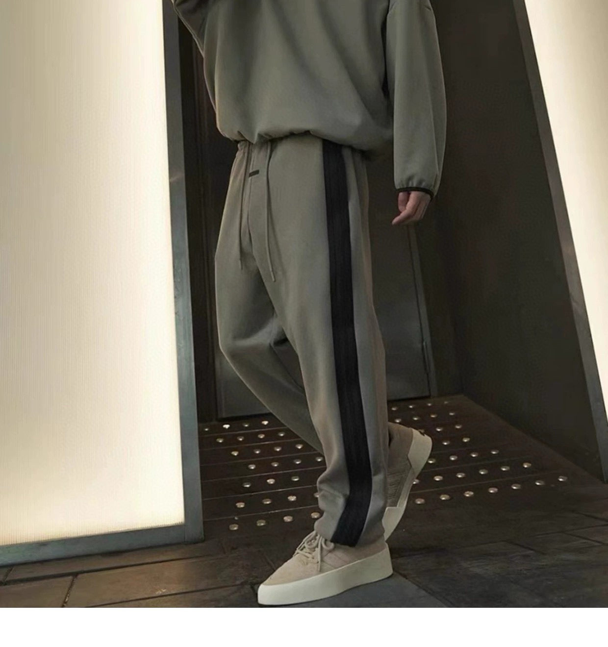 Fear of God ESSENTIALS Baggy Sweatpants